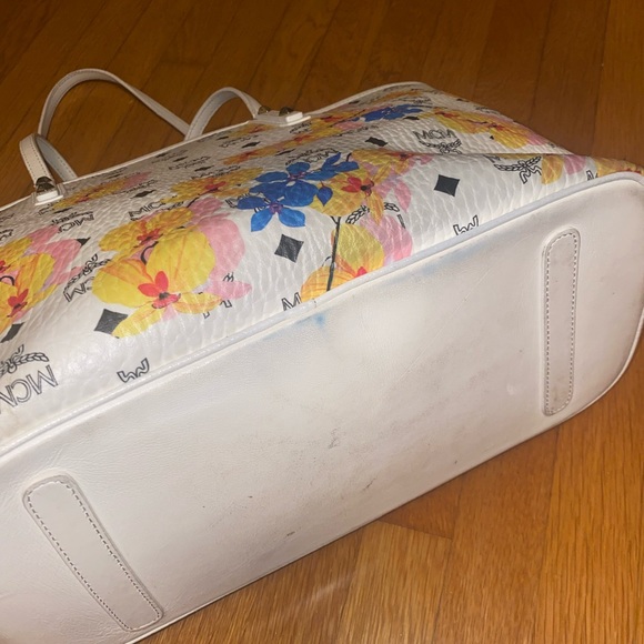 MCM tote with matching wristlet wallet! - Picture 6 of 6